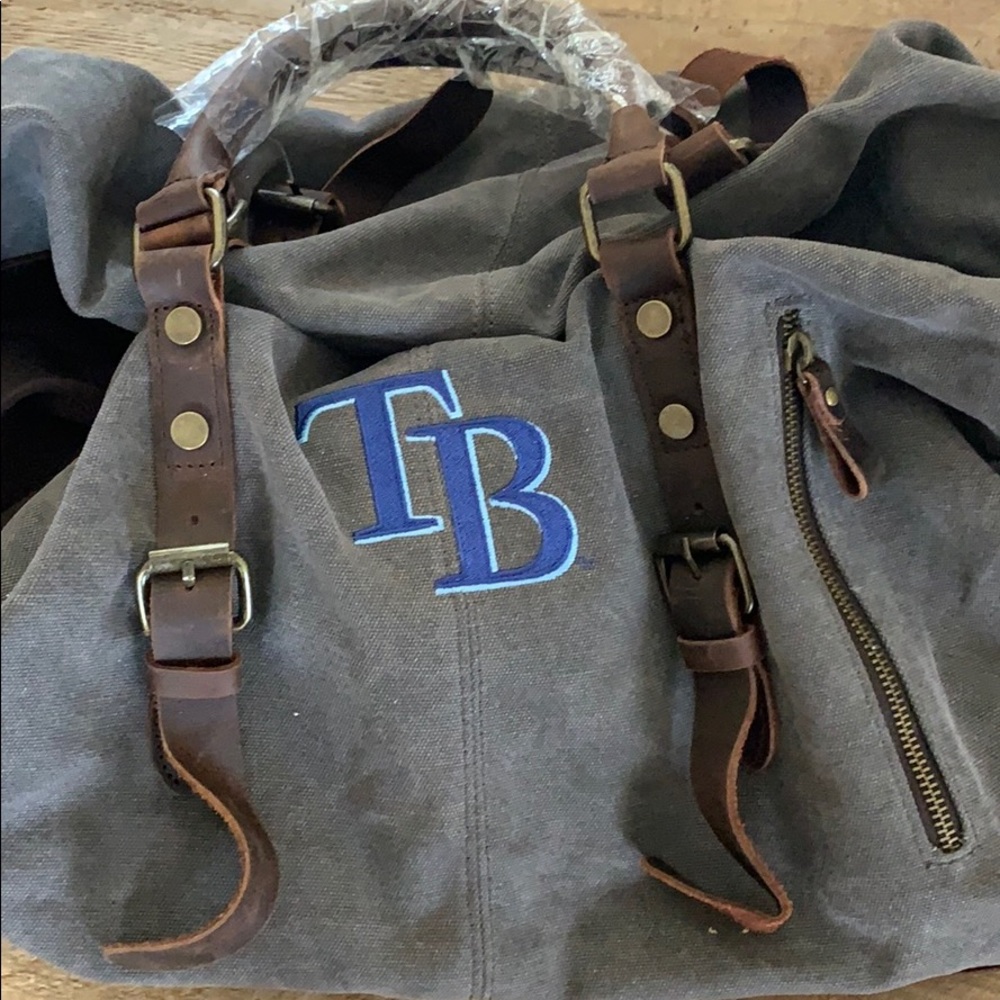 NWT Tampa bay devil rays duffle bag